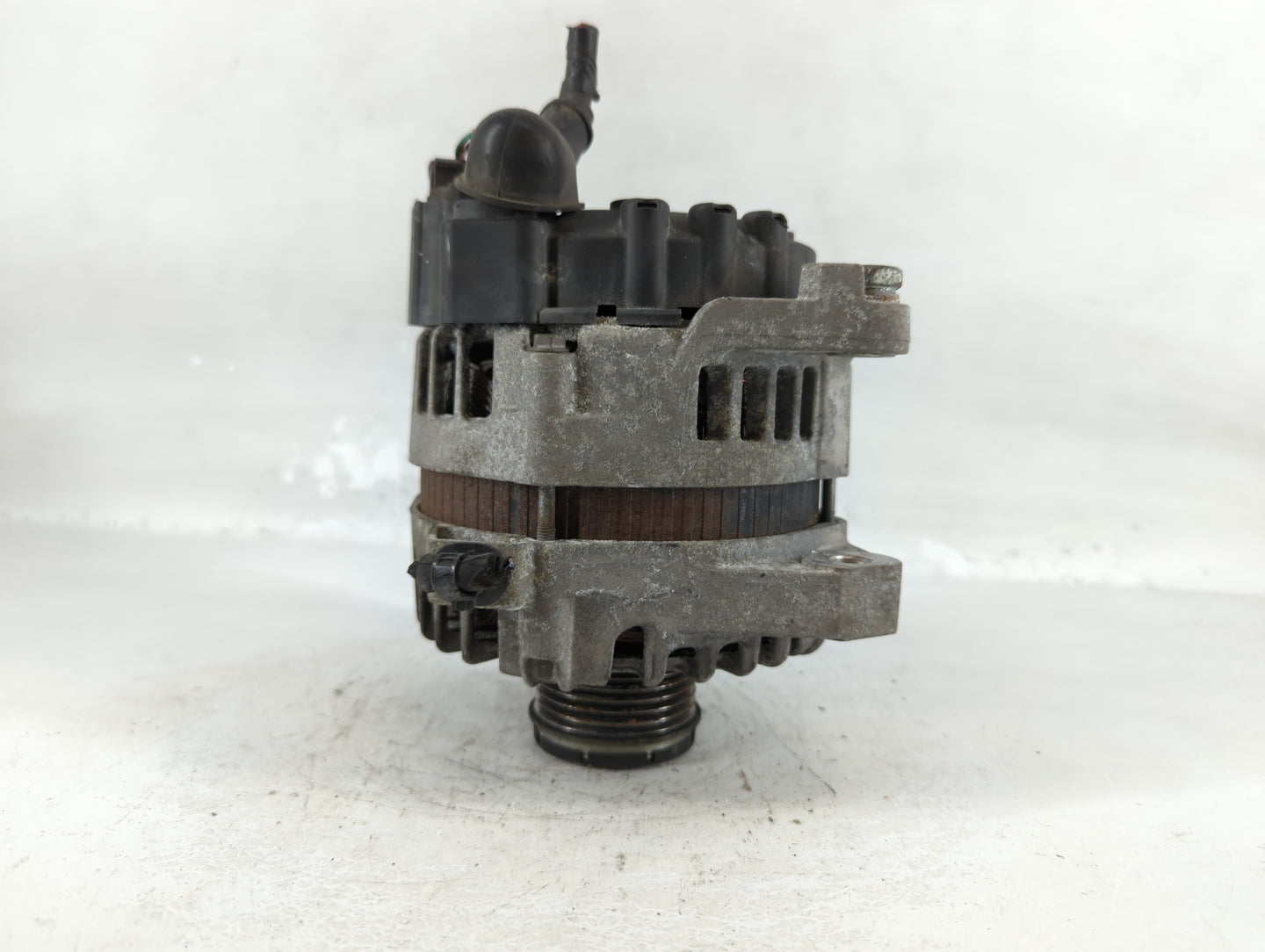 2013 Hyundai Santa Fe Alternator Replacement Generator Charging Assembly Engine OEM P/N:37300-2G850 Fits Fits 2014 2015 OEM 