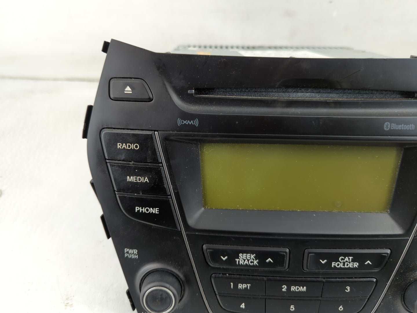 2013-2014 Hyundai Santa Fe Radio AM FM Cd Player Receiver Replacement P/N:96170-4Z1004X Fits Fits 2013 2014 OEM Used Auto Pa