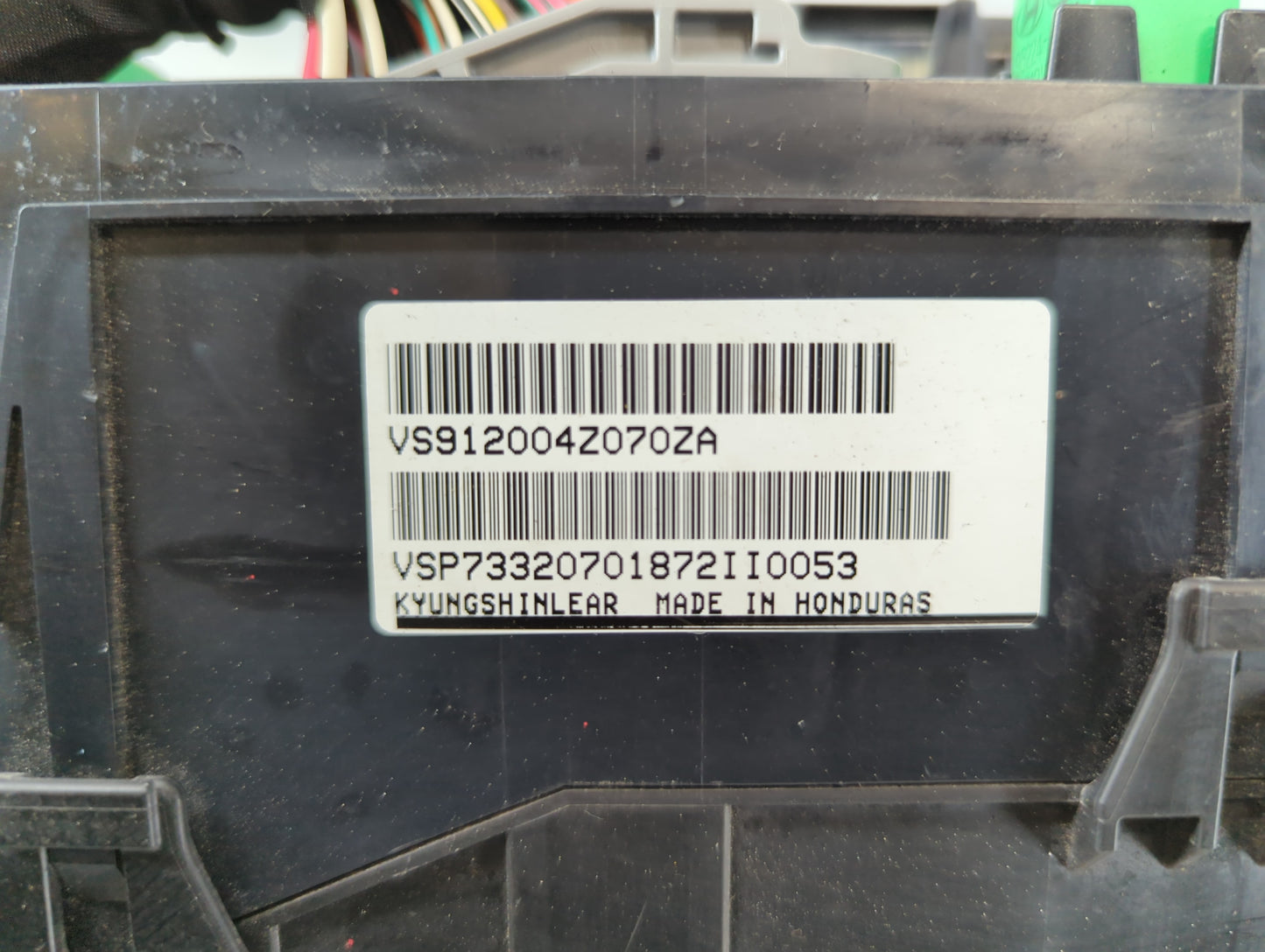 2013 Hyundai Santa Fe Fusebox Fuse Box Panel Relay Module P/N:VSP73320701872110053 Fits OEM Used Auto Parts - Oemusedautopar