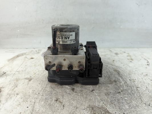 2013 Hyundai Santa Fe ABS Pump Control Module Replacement P/N:58920-4Z000 Fits OEM Used Auto Parts - Oemusedautoparts1.com