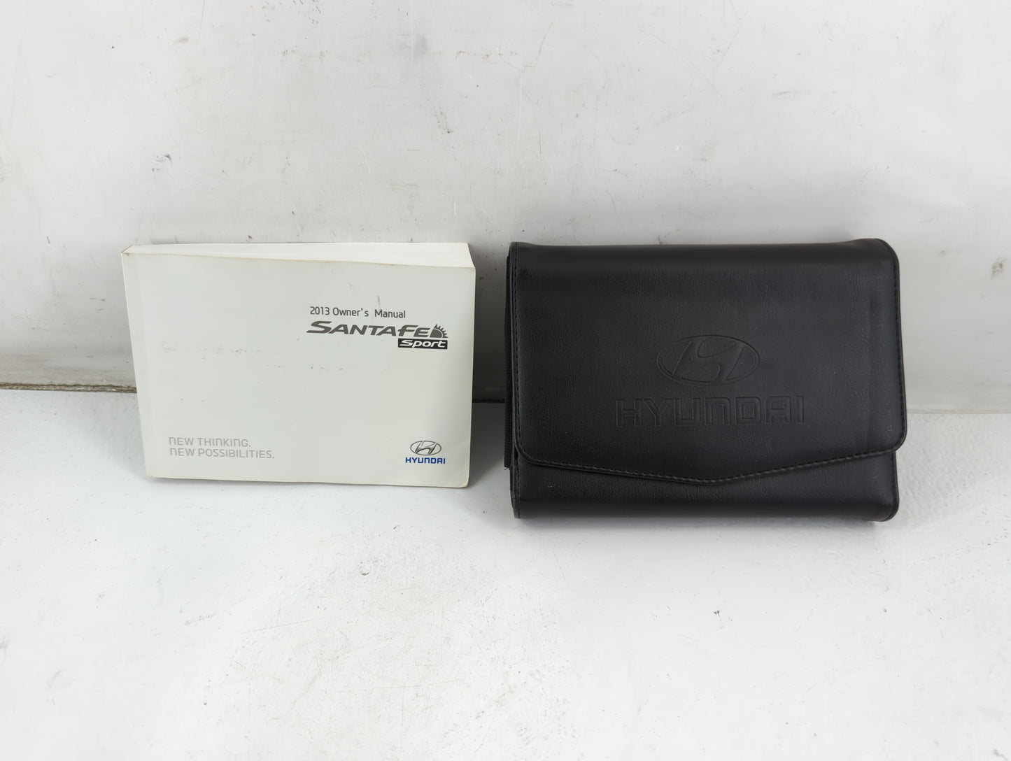 2013 Hyundai Santa Fe Owners Manual Book Guide P/N:A2WO-EU32E OEM Used Auto Parts - Oemusedautoparts1.com