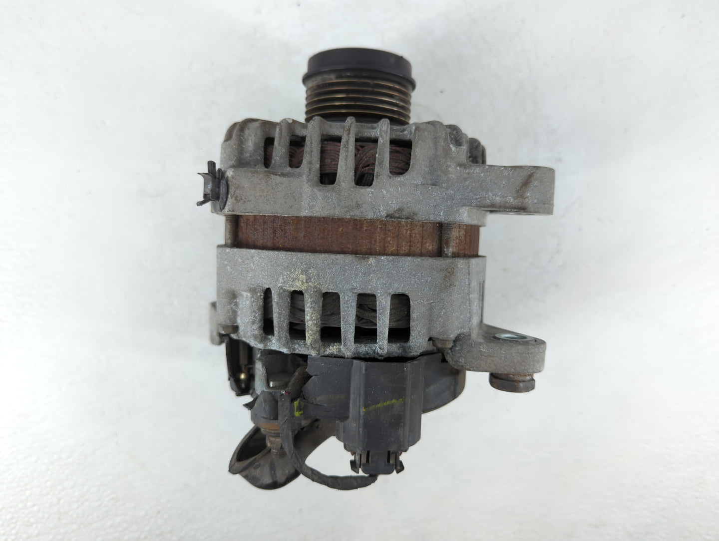 2013 Hyundai Santa Fe Alternator Replacement Generator Charging Assembly Engine OEM P/N:37300-2G800 Fits OEM Used Auto Parts