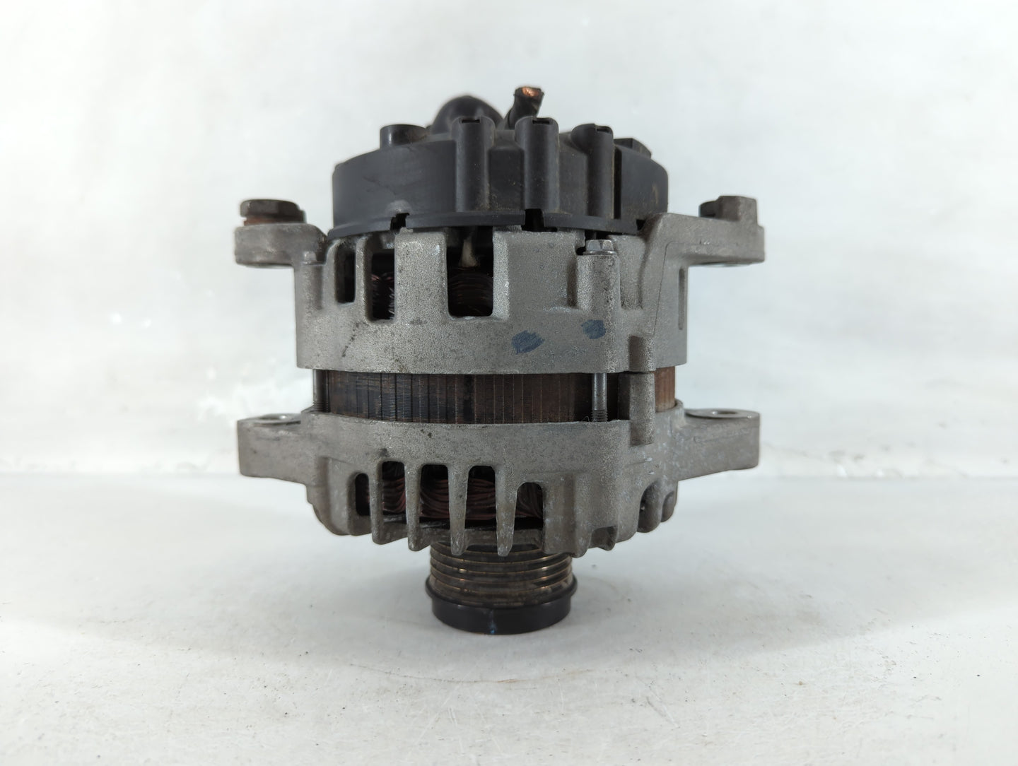 2013 Hyundai Santa Fe Alternator Replacement Generator Charging Assembly Engine OEM P/N:37300-2G800 Fits OEM Used Auto Parts