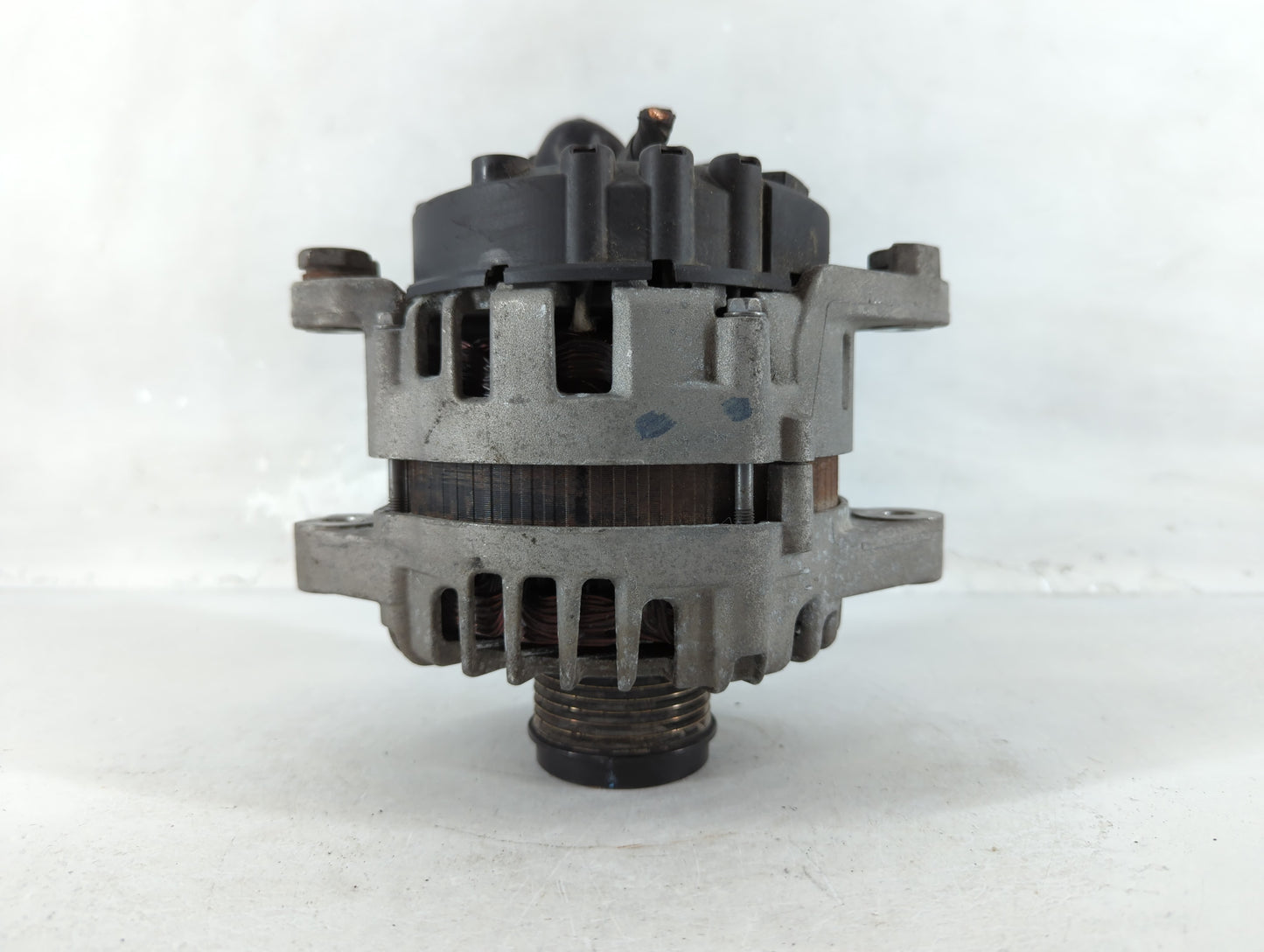 2013 Hyundai Santa Fe Alternator Replacement Generator Charging Assembly Engine OEM P/N:37300-2G800 Fits OEM Used Auto Parts