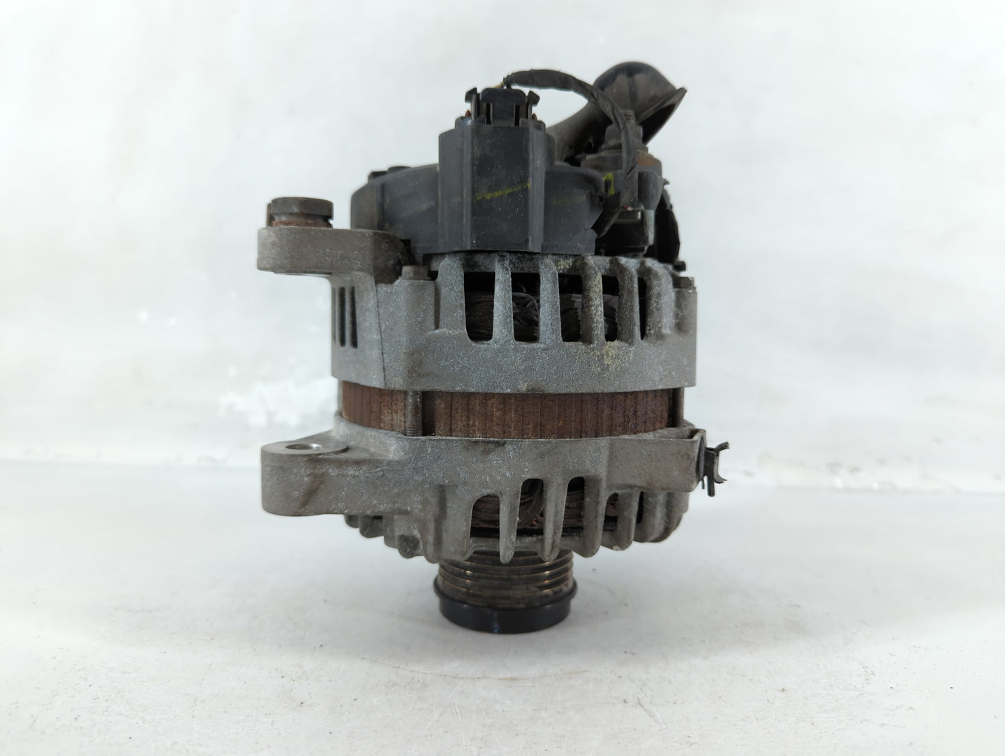 2013 Hyundai Santa Fe Alternator Replacement Generator Charging Assembly Engine OEM P/N:37300-2G800 Fits OEM Used Auto Parts