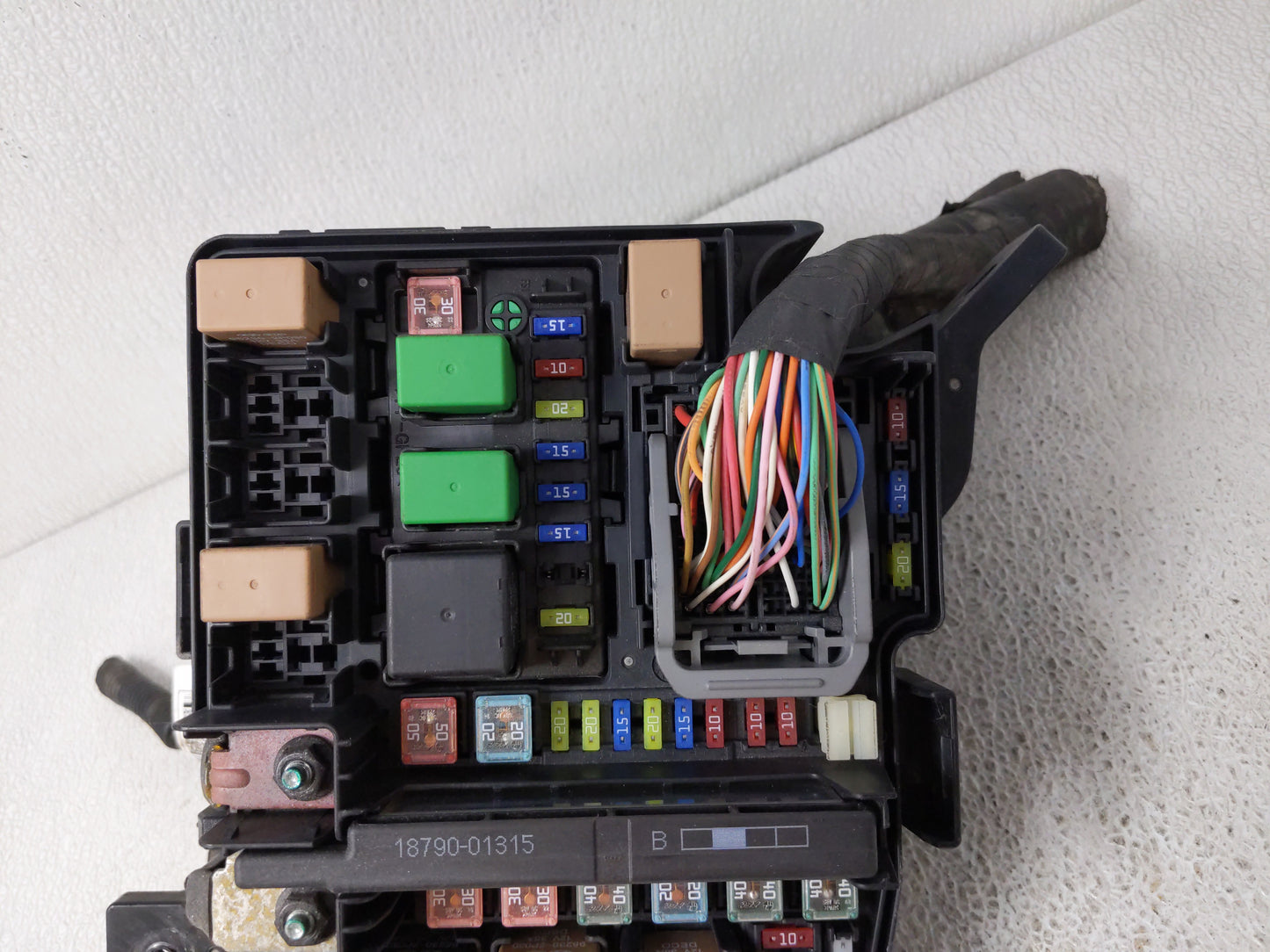 2013-2015 Hyundai Sonata Fusebox Fuse Box Panel Relay Module P/N:130830 1445 Fits Fits 2013 2014 2015 OEM Used Auto Parts - 