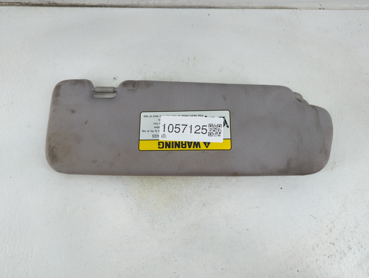 2011-2015 Hyundai Sonata Sun Visor Shade Replacement Driver Left Mirror Fits Fits 2011 2012 2013 2014 2015 OEM Used Auto Par