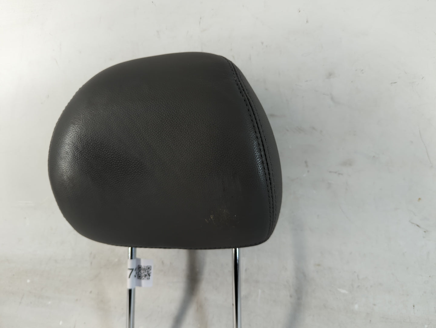2013-2015 Hyundai Sonata Headrest Head Rest Front Driver Passenger Seat Fits Fits 2013 2014 2015 OEM Used Auto Parts - Oemus