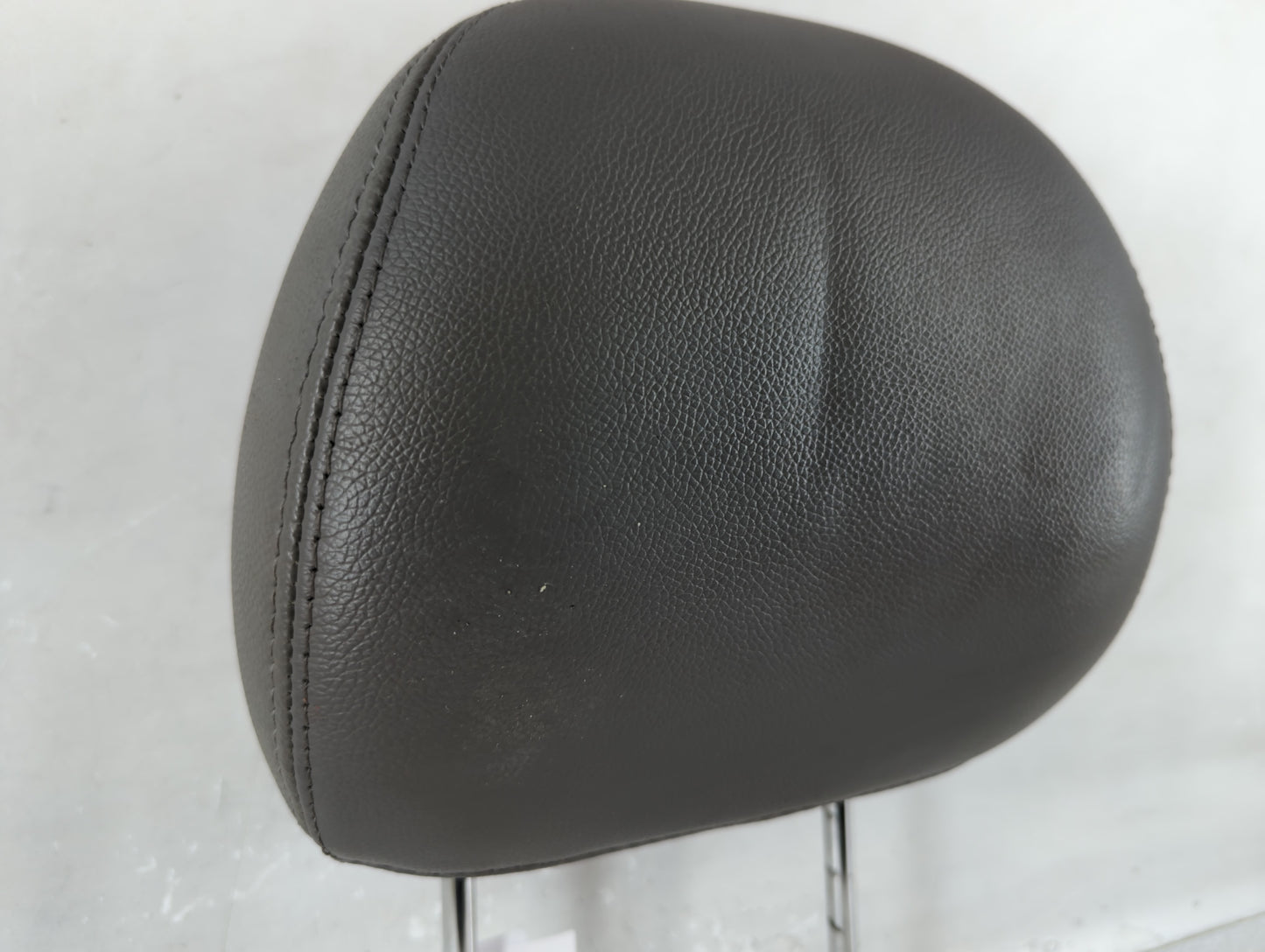 2011-2015 Hyundai Sonata Headrest Head Rest Front Driver Passenger Seat Fits Fits 2011 2012 2013 2014 2015 OEM Used Auto Par
