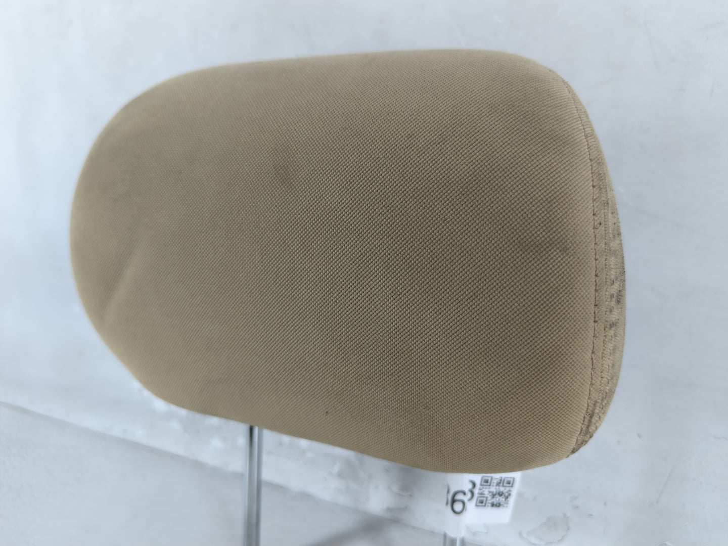 2013-2015 Hyundai Sonata Headrest Head Rest Rear Seat Fits Fits 2013 2014 2015 OEM Used Auto Parts - Oemusedautoparts1.com