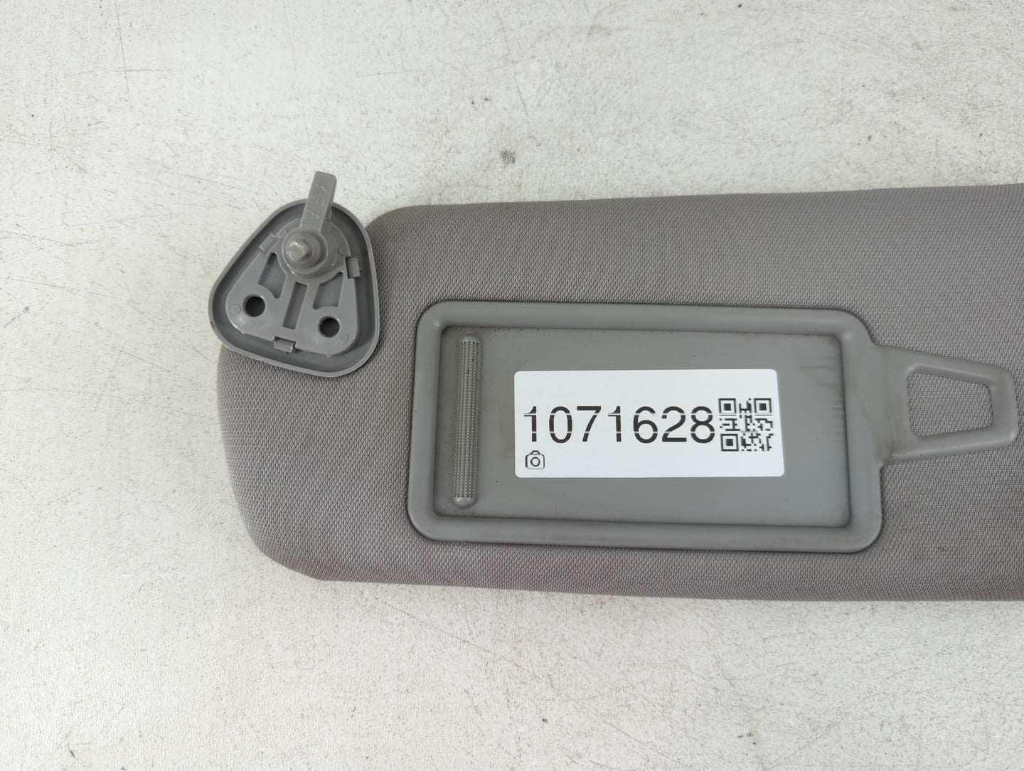 2011-2015 Hyundai Sonata Sun Visor Shade Replacement Driver Left Mirror Fits Fits 2011 2012 2013 2014 2015 OEM Used Auto Par