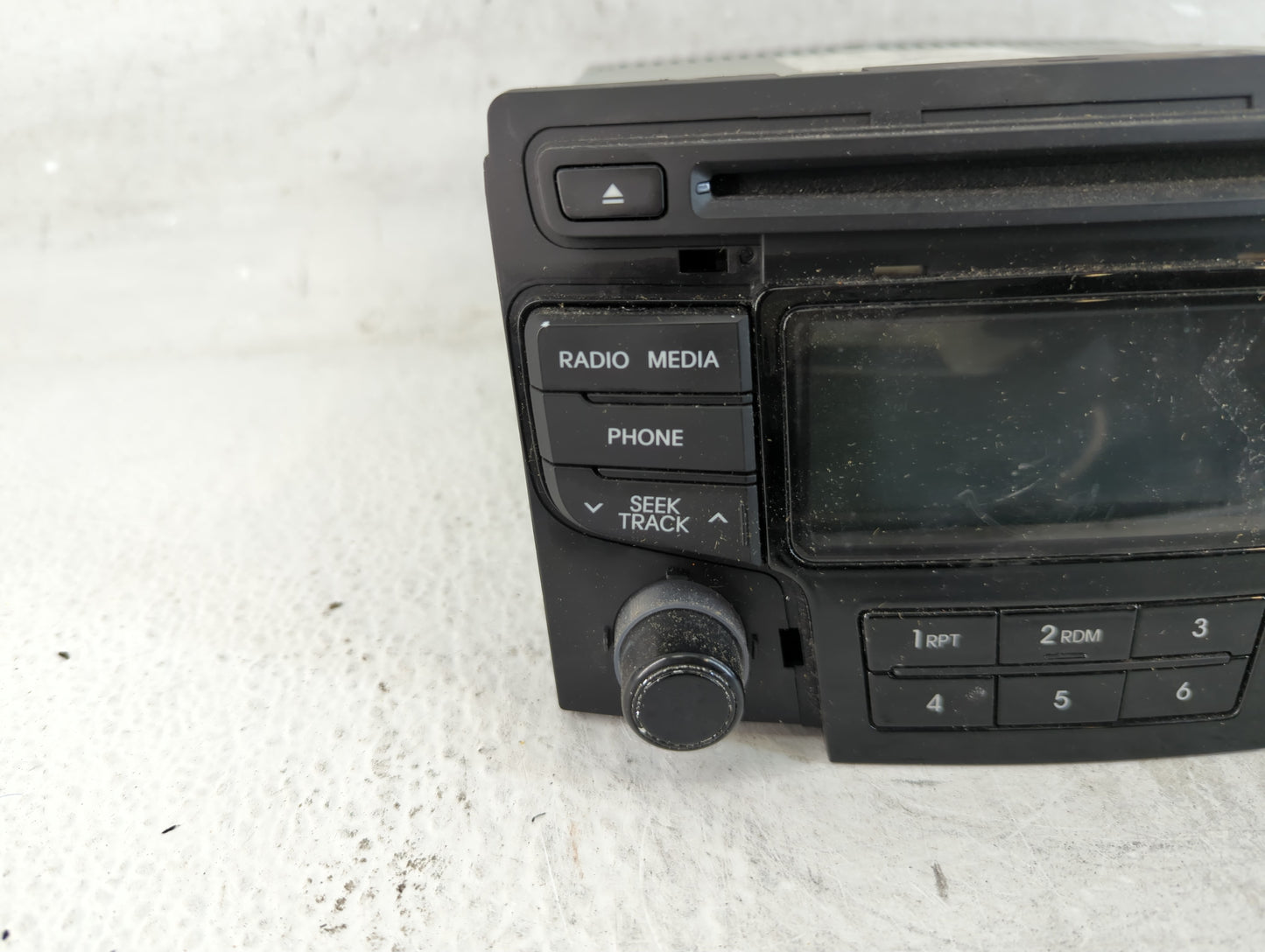 2013-2014 Hyundai Sonata Radio AM FM Cd Player Receiver Replacement P/N:96180-3Q700 96560-4R7064X Fits Fits 2013 2014 OEM Us