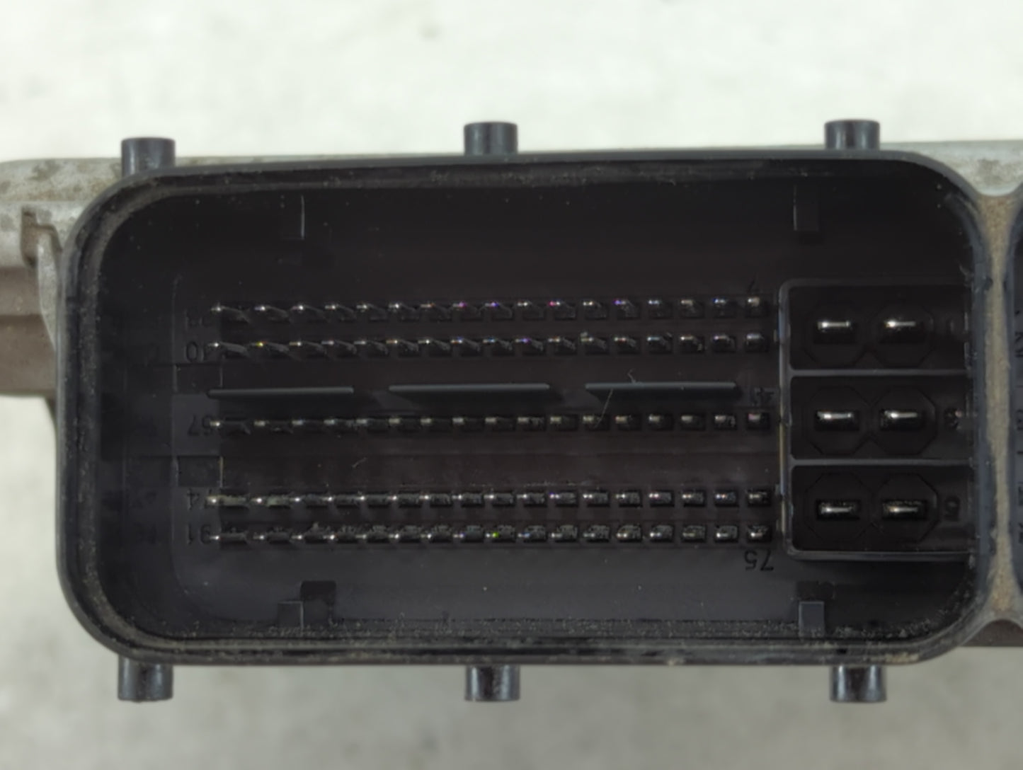 2011-2014 Hyundai Sonata PCM Engine Control Computer ECU ECM PCU OEM P/N:39101-2G663 39101-2G688 Fits Fits 2011 2012 2013 20
