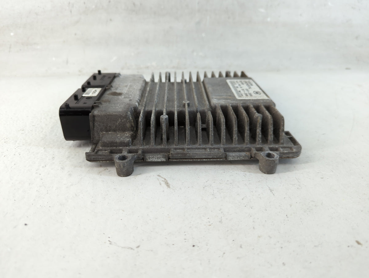 2011-2014 Hyundai Sonata PCM Engine Control Computer ECU ECM PCU OEM P/N:39111-2G668 39101-2G668 Fits 2011 2012 2013 2014 OE