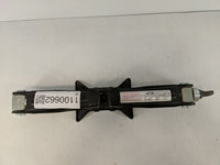 2013 Hyundai Sonata Spare Scissor Car Jack 1100662 - Oemusedautoparts1.com