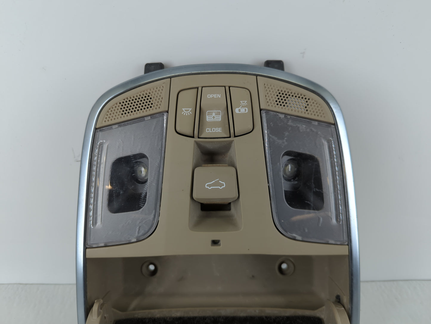 2011-2013 Hyundai Sonata Overhead Roof Console 1111179 - Oemusedautoparts1.com
