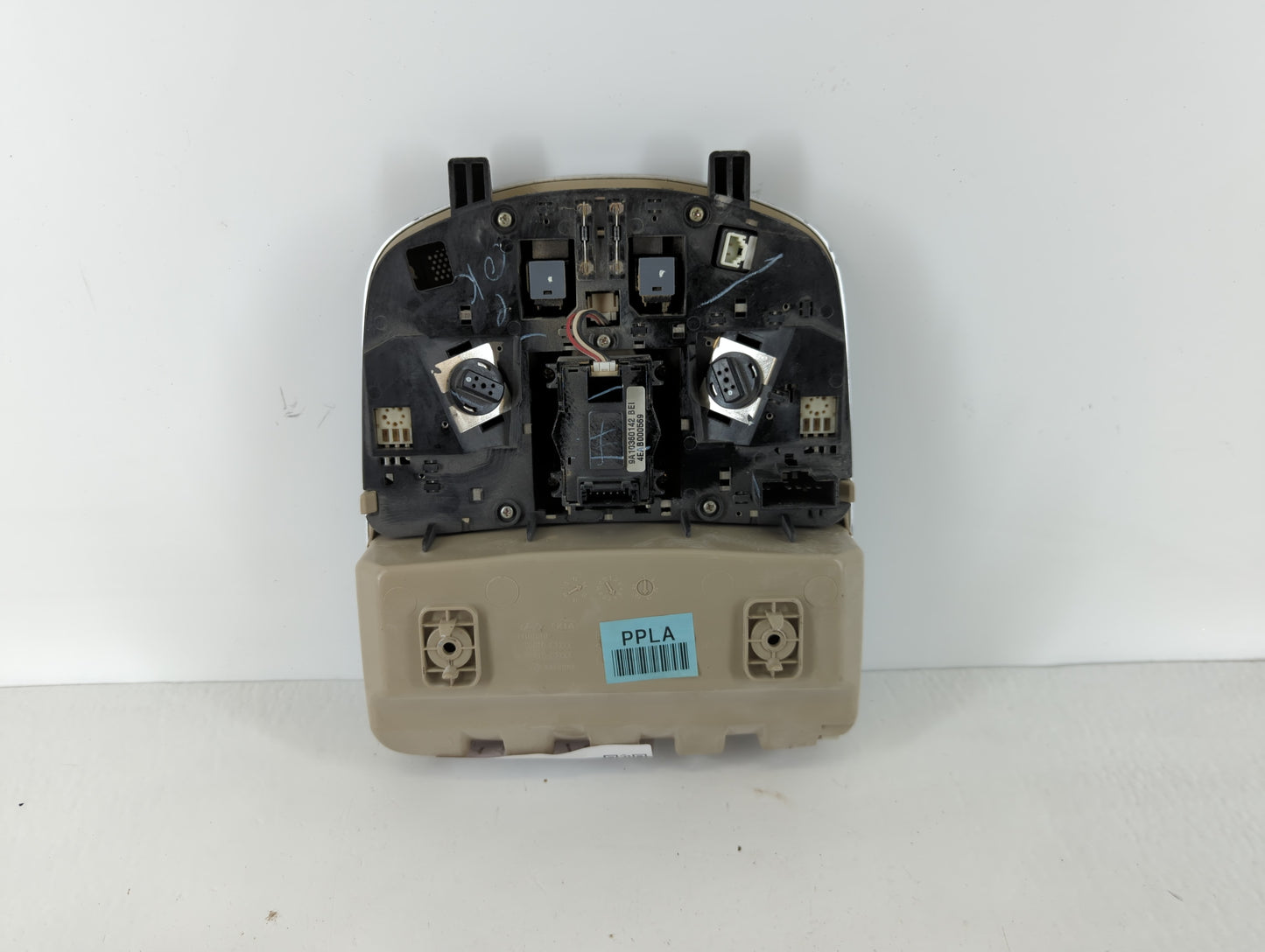 2011-2013 Hyundai Sonata Overhead Roof Console 1111179 - Oemusedautoparts1.com