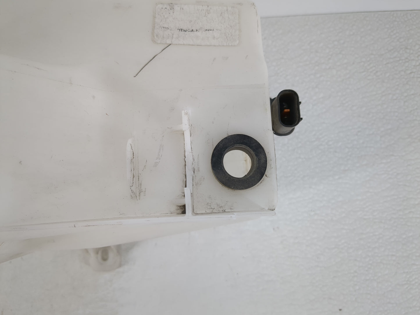 2011-2015 Hyundai Sonata Windshield Washer Fluid Reservoir Bottle Oem - Oemusedautoparts1.com