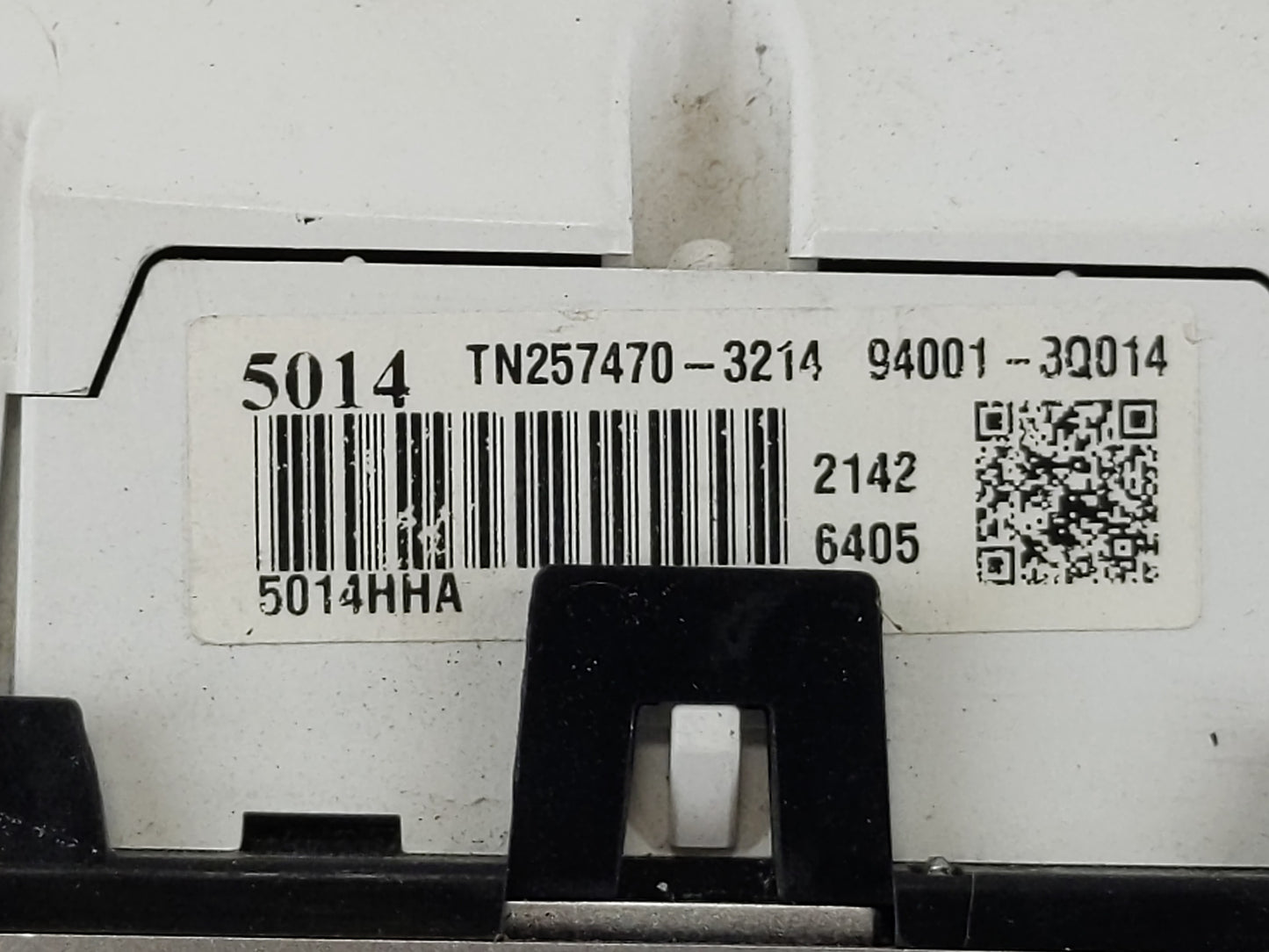2011-2014 Hyundai Sonata Instrument Cluster Speedometer Gauges P/N:94001-3Q014 Fits Fits 2011 2012 2013 2014 OEM Used Auto P