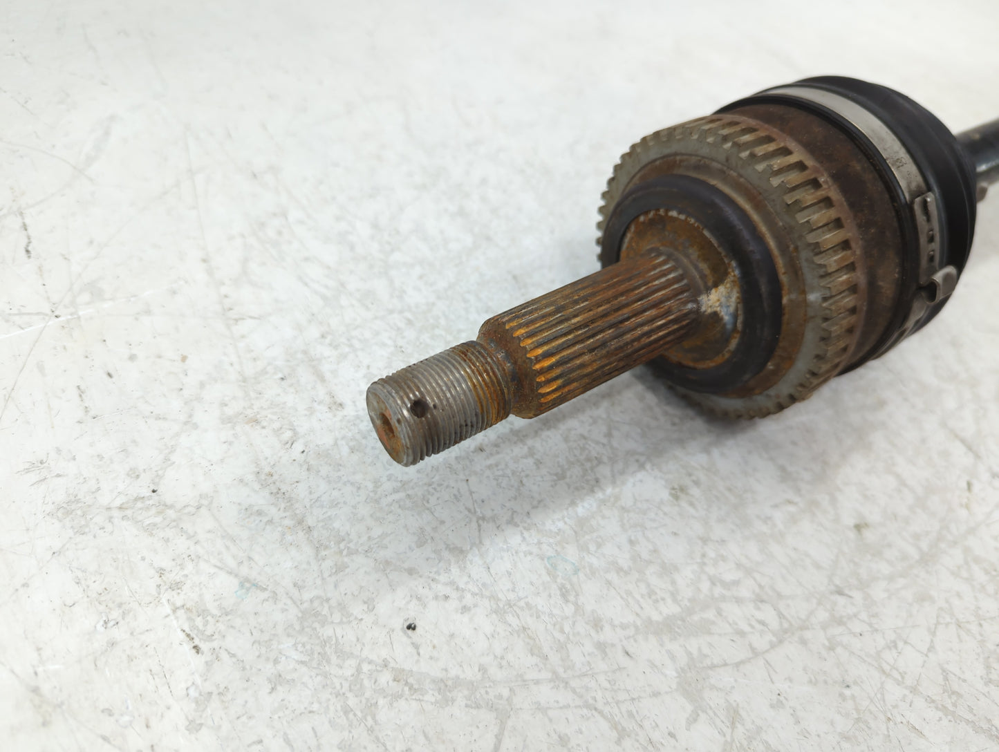 2011-2014 Hyundai Sonata Axle Shaft Front Driver Cv C/v - Oemusedautoparts1.com