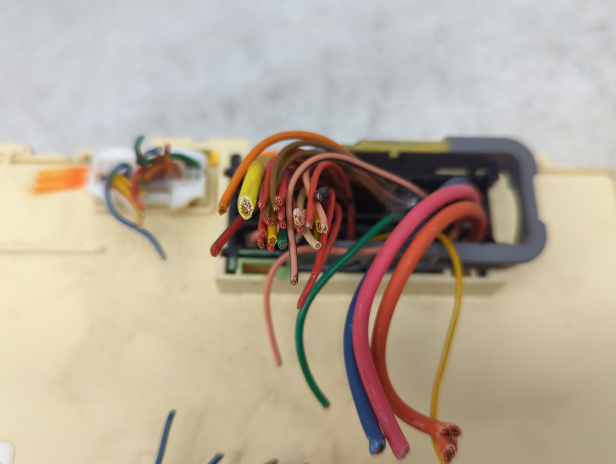 2012-2014 Hyundai Sonata Body Control Module Bcm Inner Cabin Fuse Box 1128132 - Oemusedautoparts1.com