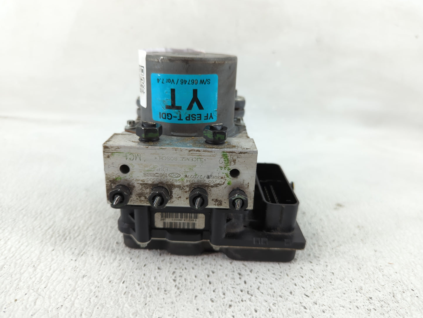 2011-2013 Hyundai Sonata ABS Pump Control Module Replacement P/N:58920-3Q500 Fits Fits 2011 2012 2013 OEM Used Auto Parts - 