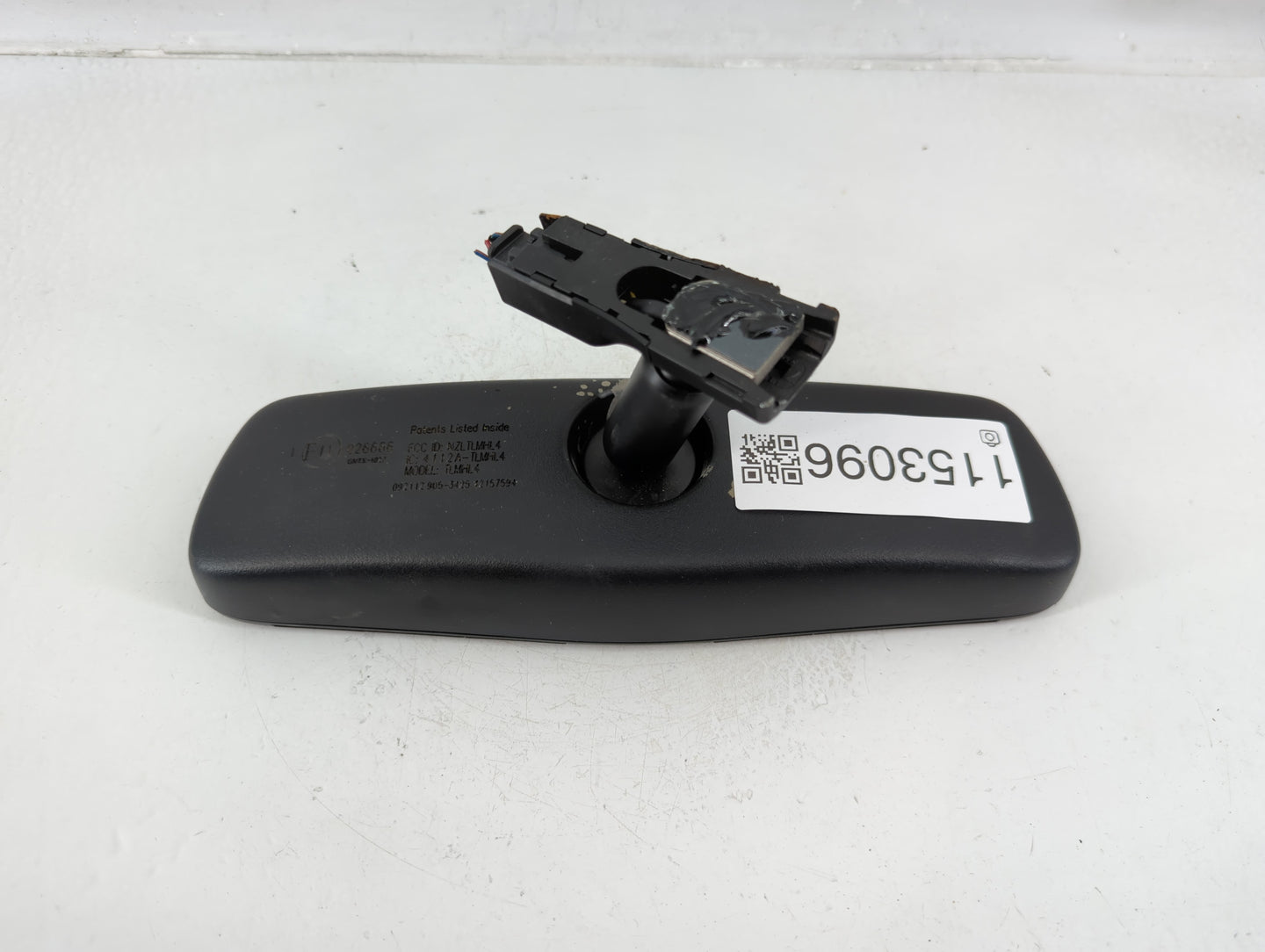 2011-2019 Hyundai Sonata Interior Rear View Mirror Replacement OEM P/N:E11026666 Fits OEM Used Auto Parts - Oemusedautoparts