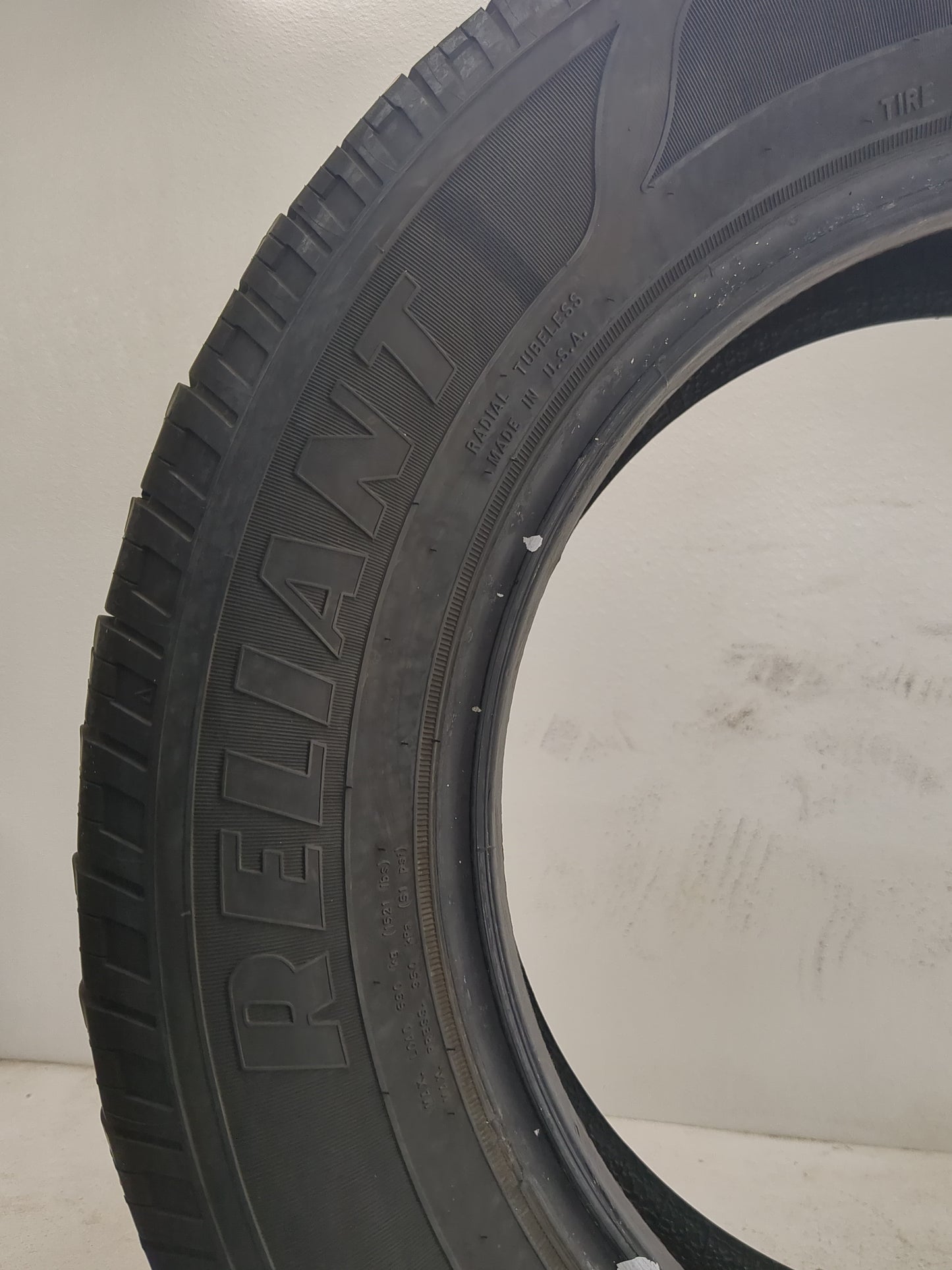Used Tire 205/65R16 GOODYEAR RELIANT 95H - Tread Depth 9/32 - Oemusedautoparts1.com