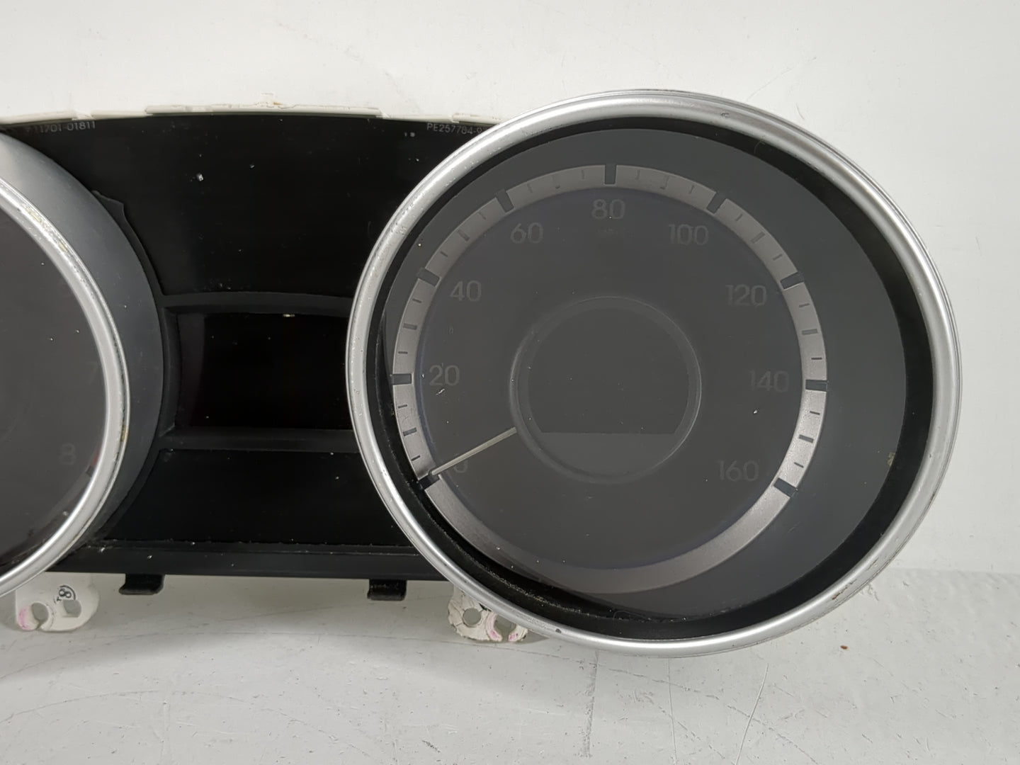 2011-2014 Hyundai Sonata Instrument Cluster Speedometer Gauges P/N:94001-3Q015 Fits Fits 2011 2012 2013 2014 OEM Used Auto P