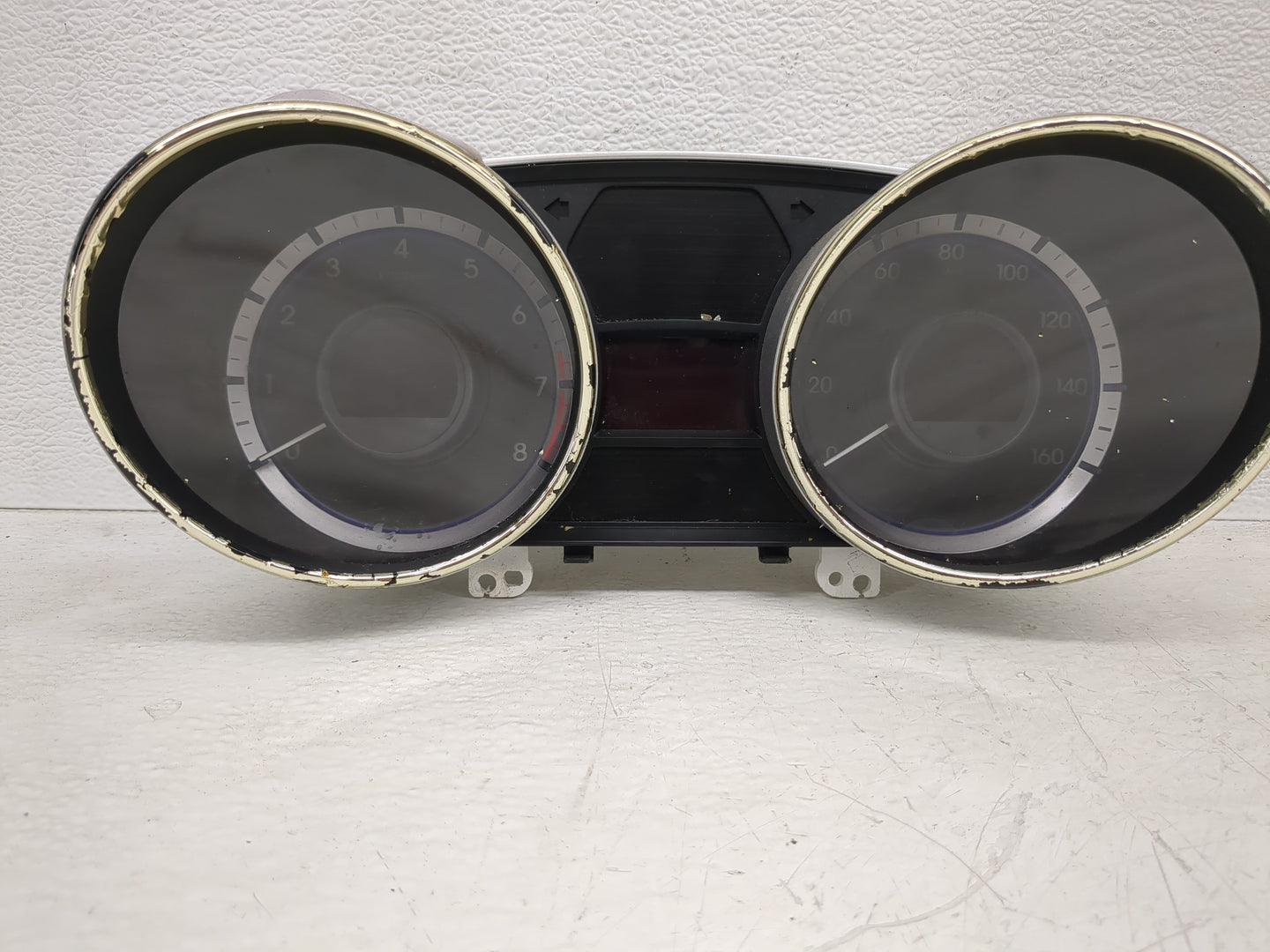 2011-2014 Hyundai Sonata Instrument Cluster Speedometer Gauges P/N:TN257470-3214 Fits Fits 2011 2012 2013 2014 OEM Used Auto