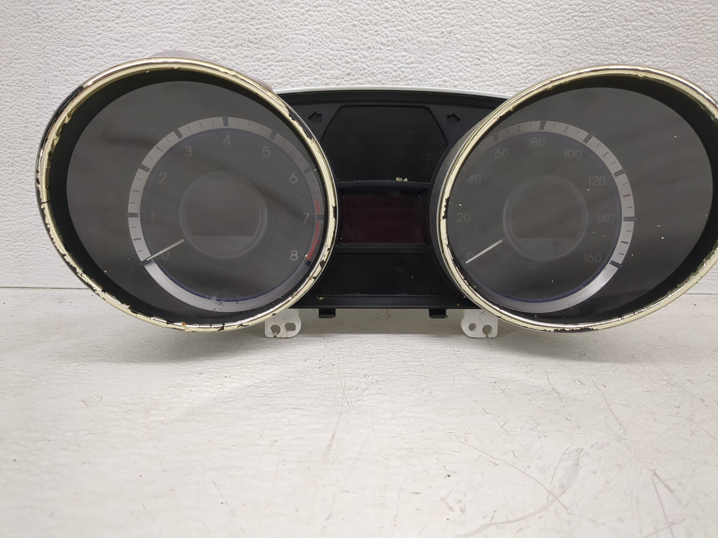 2011-2014 Hyundai Sonata Instrument Cluster Speedometer Gauges P/N:TN257470-3214 Fits Fits 2011 2012 2013 2014 OEM Used Auto