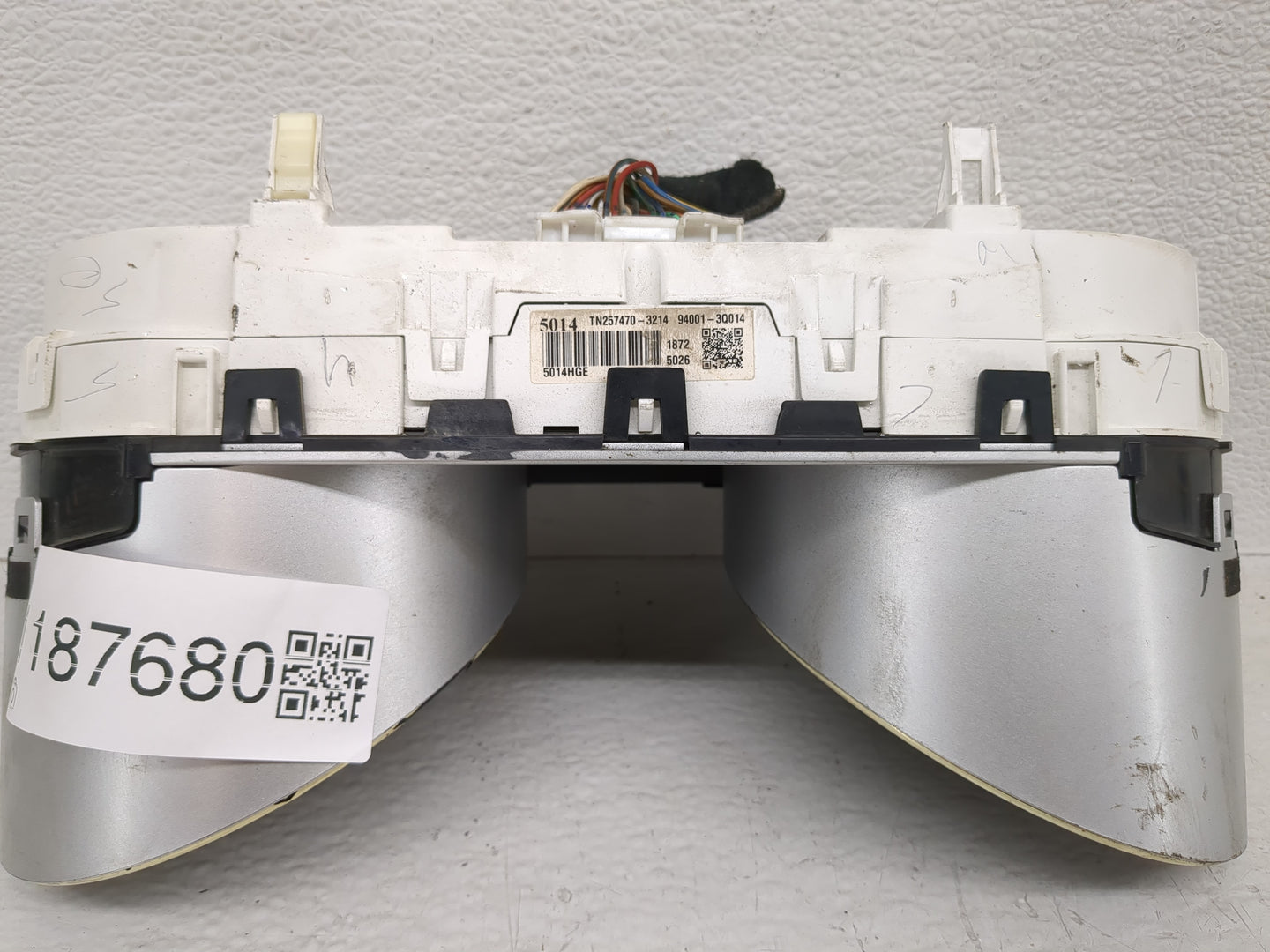 2011-2014 Hyundai Sonata Instrument Cluster Speedometer Gauges P/N:TN257470-3214 Fits Fits 2011 2012 2013 2014 OEM Used Auto