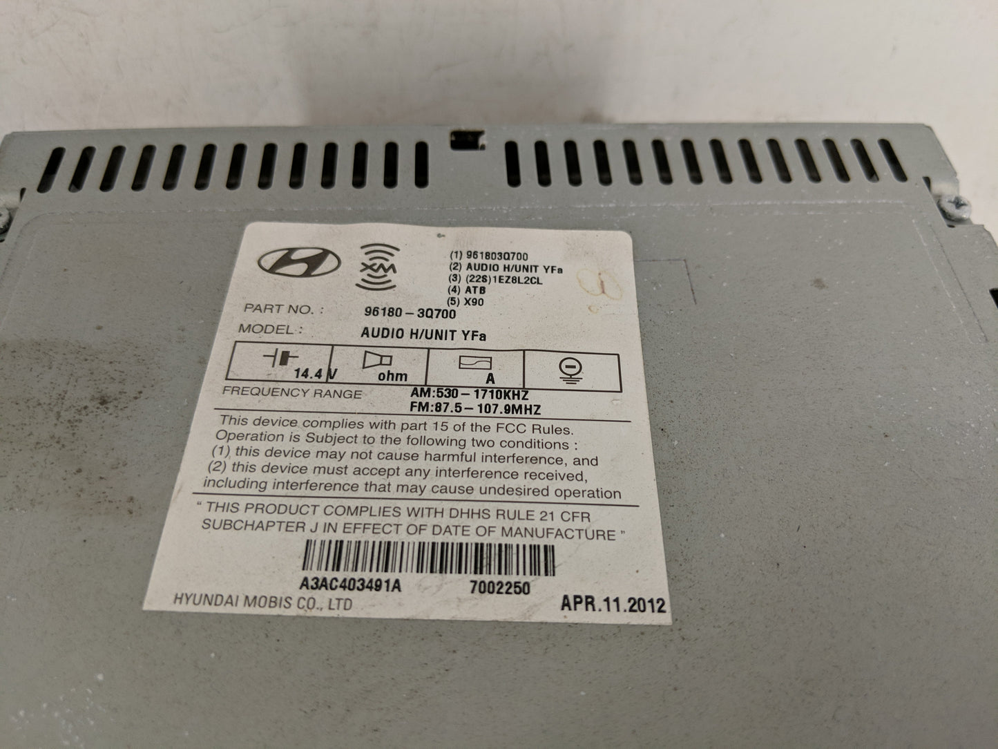 2013-2014 Hyundai Sonata Radio AM FM Cd Player Receiver Replacement P/N:96180-3Q8004X Fits Fits 2013 2014 OEM Used Auto Part