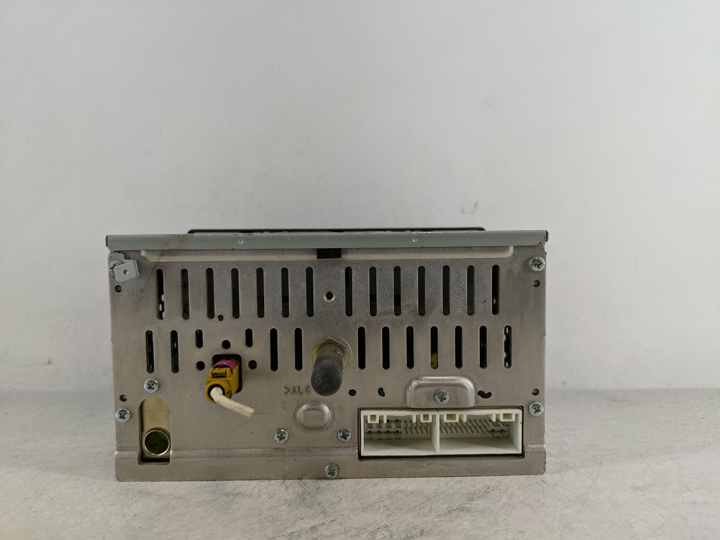 2013-2014 Hyundai Sonata Radio AM FM Cd Player Receiver Replacement P/N:96180-3Q8004X Fits Fits 2013 2014 OEM Used Auto Part