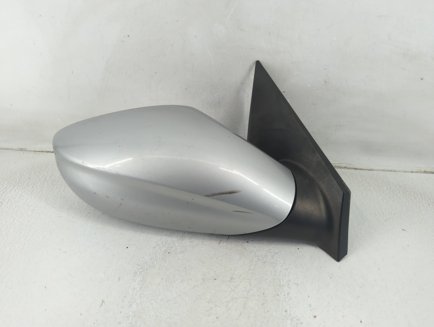 2011-2014 Hyundai Sonata Passenger Side View Mirror - Right Door Mirror OEM Used - Oemusedautoparts1.com