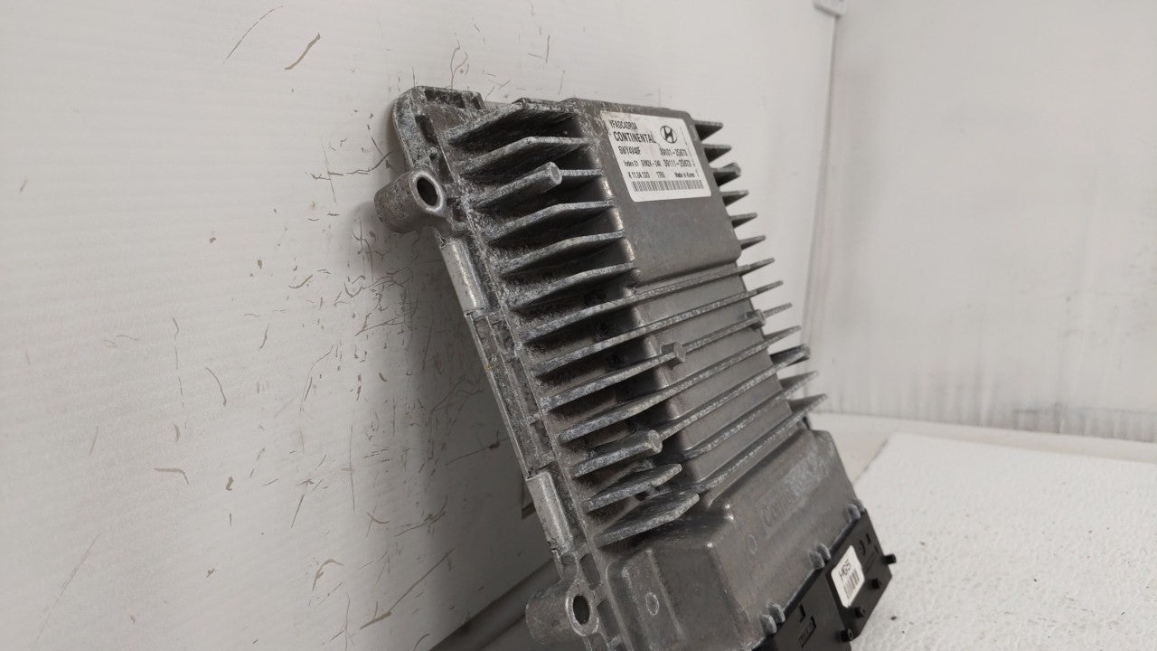 2011-2014 Hyundai Sonata PCM Engine Control Computer ECU ECM PCU OEM P/N:39101-2G661 39111-2G661 Fits Fits 2011 2012 2013 20
