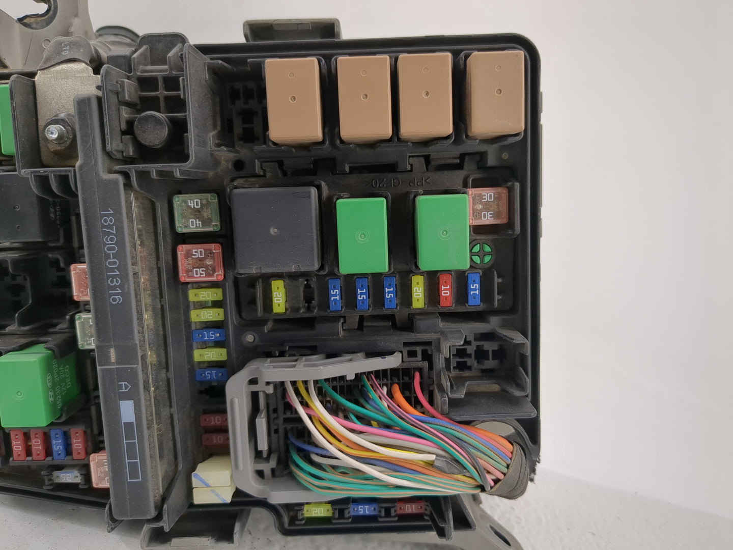 2011-2014 Hyundai Sonata Fusebox Fuse Box Panel Relay Module P/N:18790-01316 Fits Fits 2011 2012 2013 2014 OEM Used Auto Par