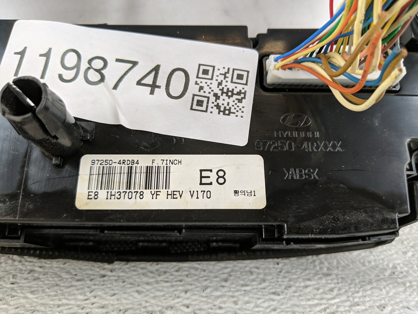 2011-2015 Hyundai Sonata Climate Control Module Temperature AC/Heater Replacement P/N:97250-4RDB4 Fits OEM Used Auto Parts -