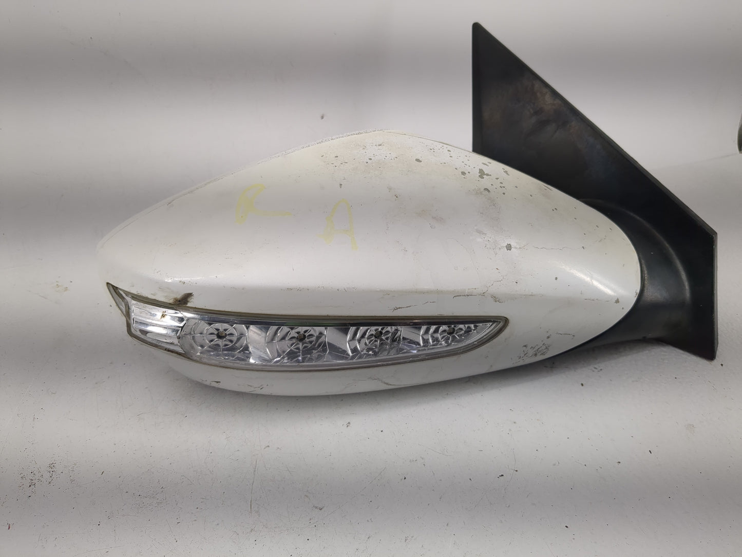 2011-2015 Hyundai Sonata Passenger Side View Mirror - Right Door Mirror OEM Used - Oemusedautoparts1.com