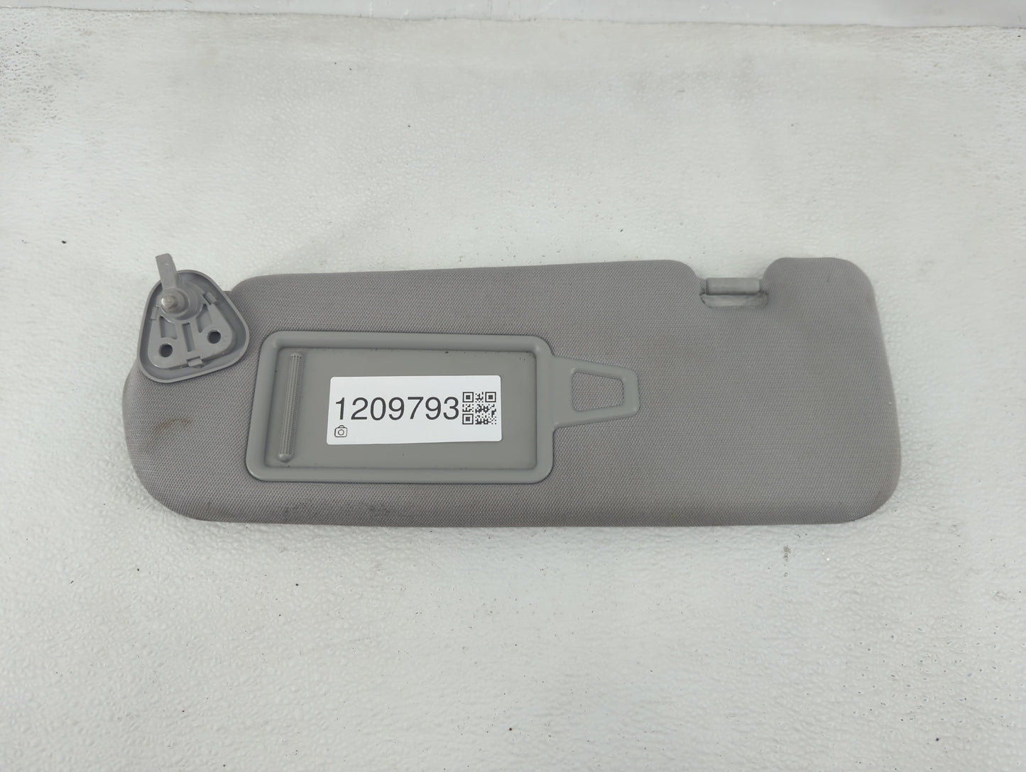 2011-2015 Hyundai Sonata Sun Visor Shade Replacement Driver Left Mirror Fits Fits 2011 2012 2013 2014 2015 OEM Used Auto Par