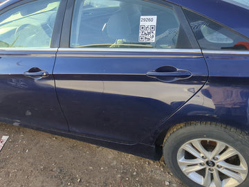 2011-2014 Hyundai Sonata Driver Rear Door Oem 1212903 - Oemusedautoparts1.com