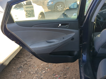 2011-2014 Hyundai Sonata Driver Rear Door Oem 1212903