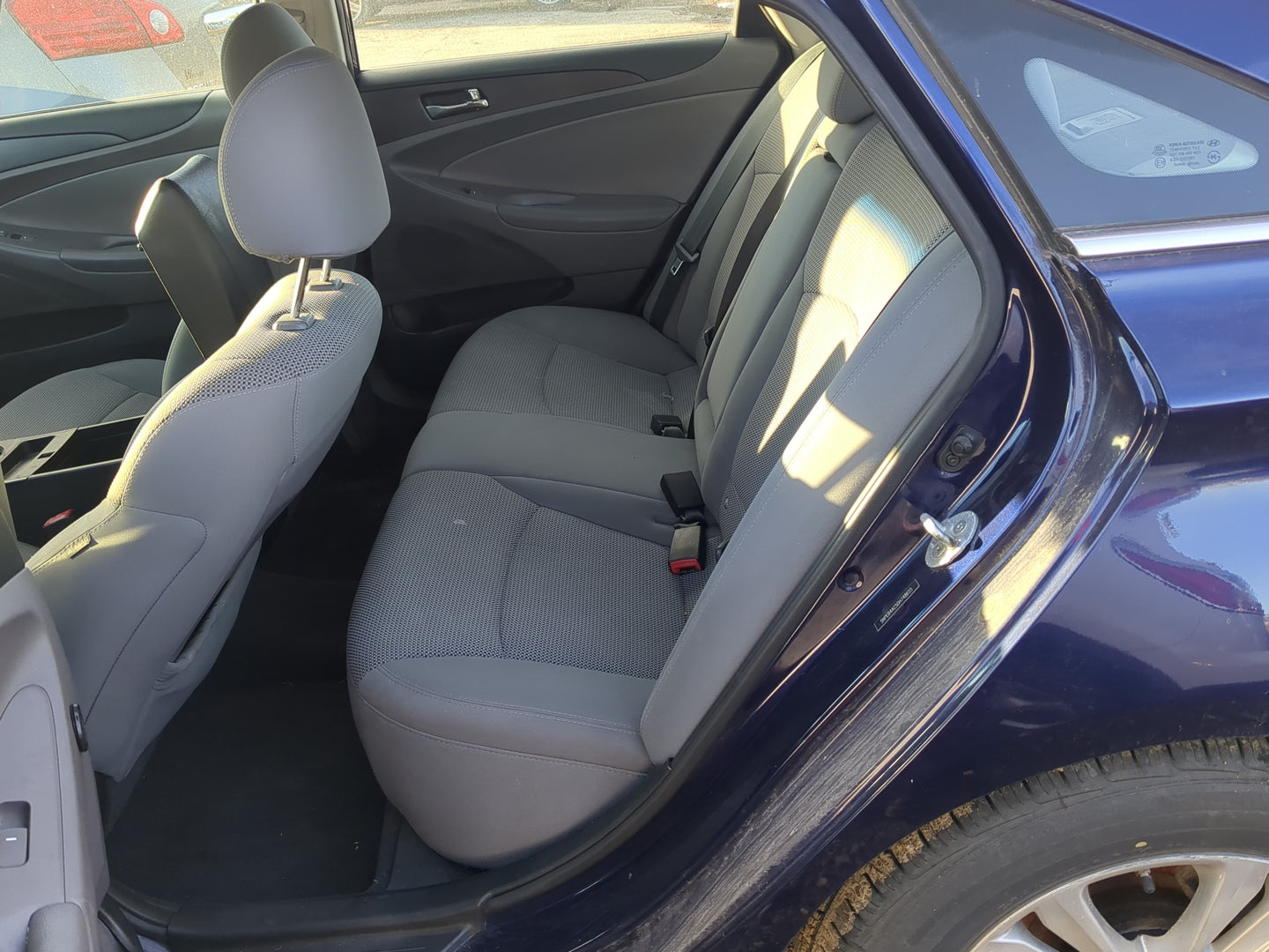2013 Hyundai Sonata Rear Seat Oem - Oemusedautoparts1.com