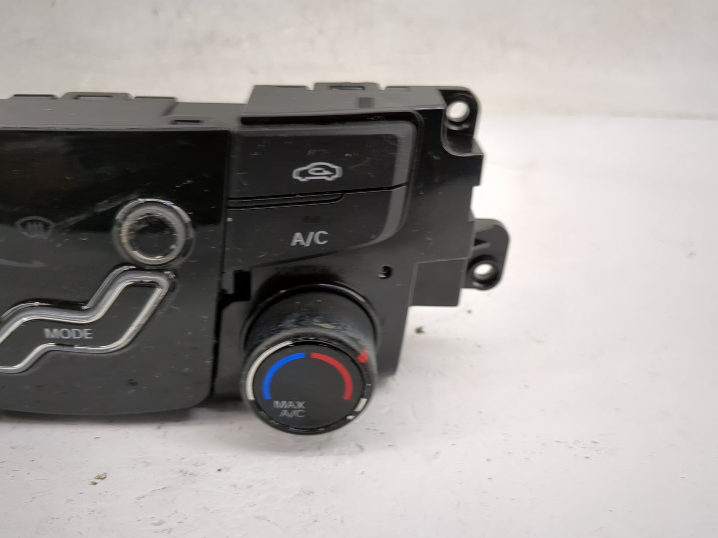 2011-2013 Hyundai Sonata Climate Control Module Temperature AC/Heater Replacement Fits Fits 2011 2012 2013 OEM Used Auto Par