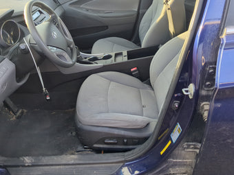 compare product 2013-2014 Hyundai Sonata Driver Front Seat Oem 1212962