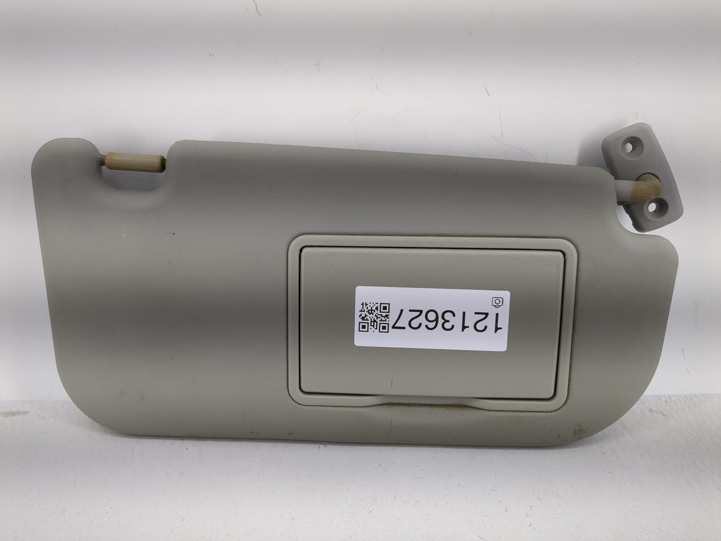 2011-2015 Hyundai Sonata Sun Visor Shade Replacement Passenger Right Mirror Fits Fits 2011 2012 2013 2014 2015 OEM Used Auto