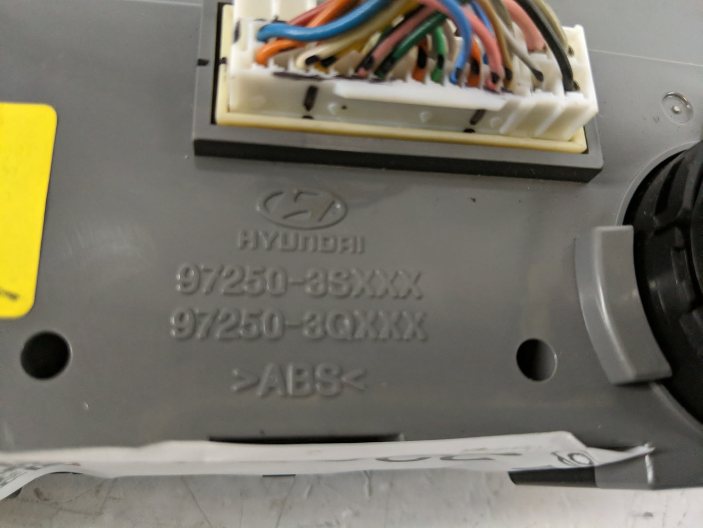 2011-2013 Hyundai Sonata Climate Control Module Temperature AC/Heater Replacement P/N:97250-3SXXX 97250-3QXXX Fits OEM Used 