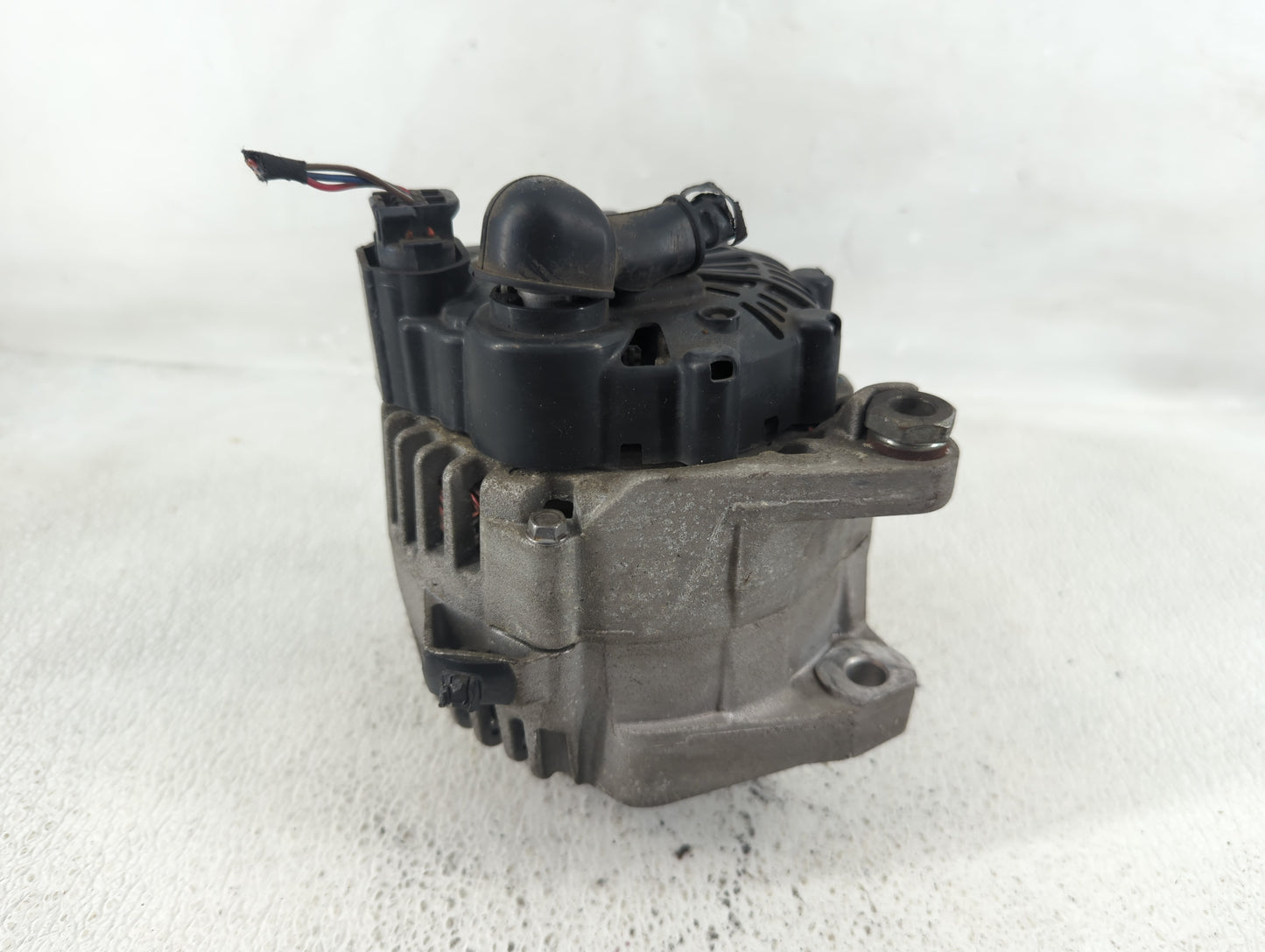 2011-2013 Hyundai Sonata Alternator Replacement Generator Charging Assembly Engine OEM P/N:37300-2G150 Fits Fits 2011 2012 2