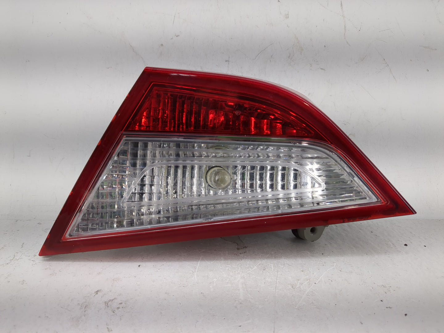 2011-2014 Hyundai Sonata Tail Light Assembly Passenger Right OEM P/N:92404-30 Fits Fits 2011 2012 2013 2014 OEM Used Auto Pa