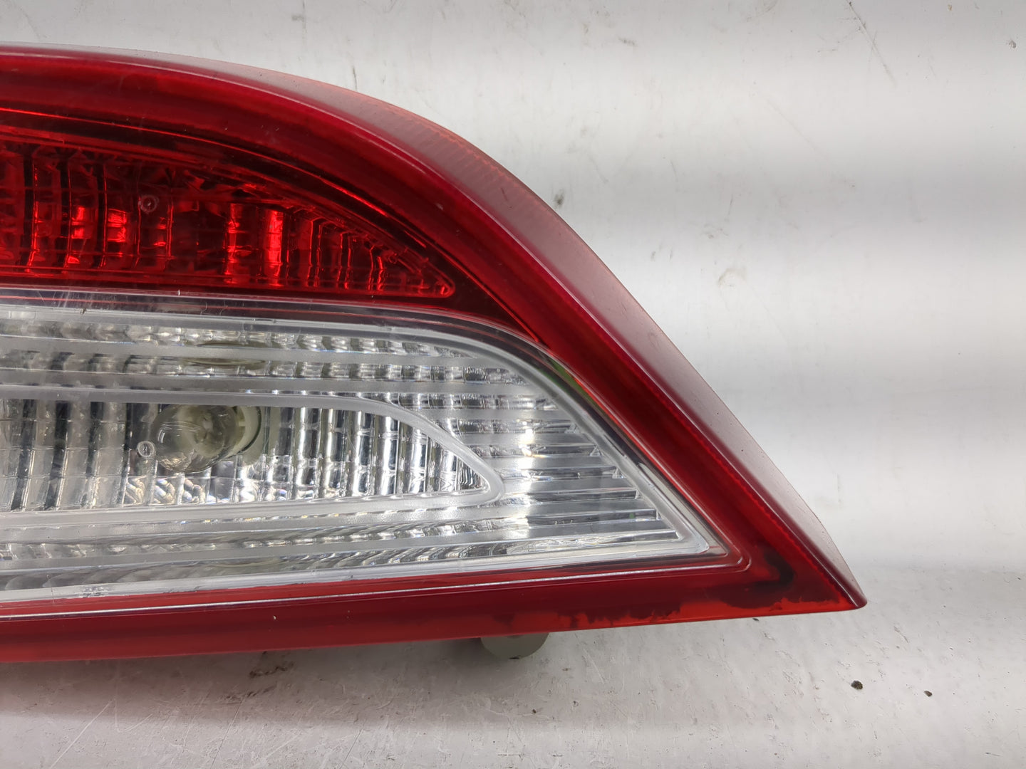2011-2014 Hyundai Sonata Tail Light Assembly Passenger Right OEM P/N:92404-30 Fits Fits 2011 2012 2013 2014 OEM Used Auto Pa